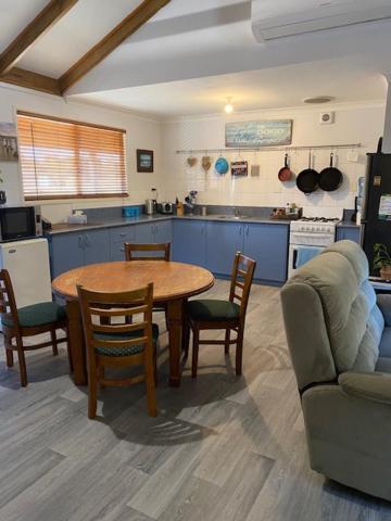 Dongara Breeze Inn Eksteriør billede